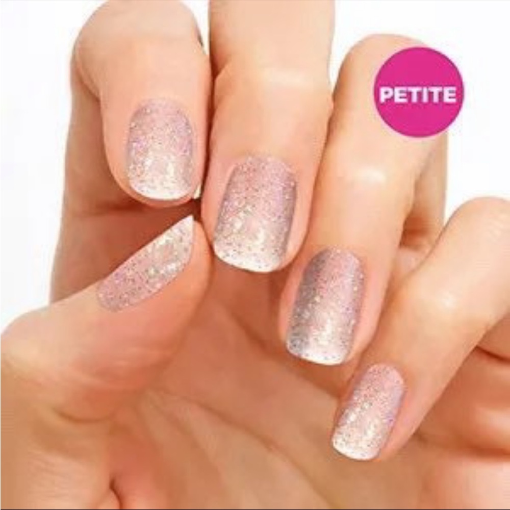*Retired* Color Street: Tiny + Shiny (Petite) | Pink Glitter Clear Overlay - Picture 11 of 14